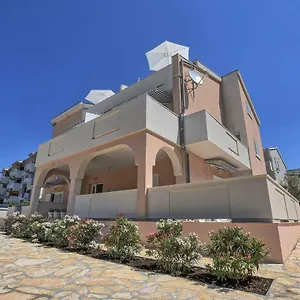 Magena - Modern In Pag Center Pag Town