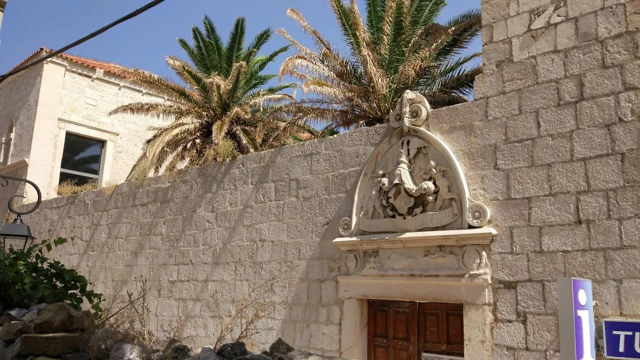 Pag studio Garden Pag Town 0*,  Croazia